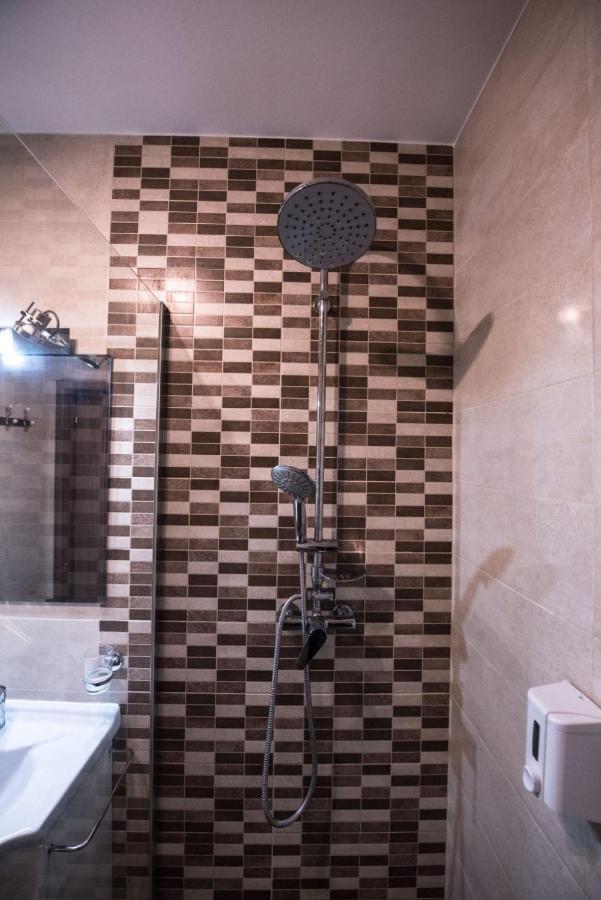 Sea Side Ada Apartment Неводарі Екстер'єр фото