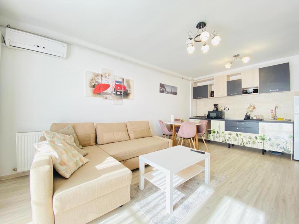 Sea Side Ada Apartment Неводарі Екстер'єр фото